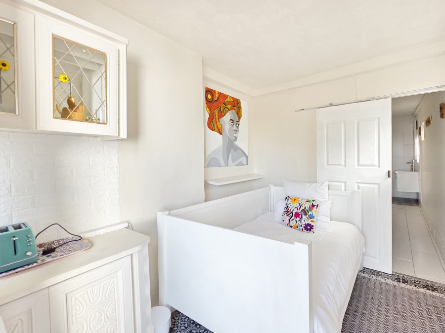 12 Bedroom Property for Sale in Camps Bay Western Cape